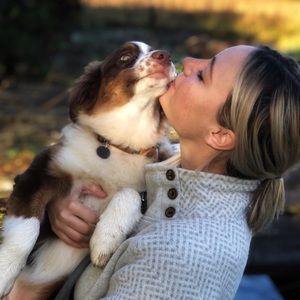 Meet your Posher, Jillian